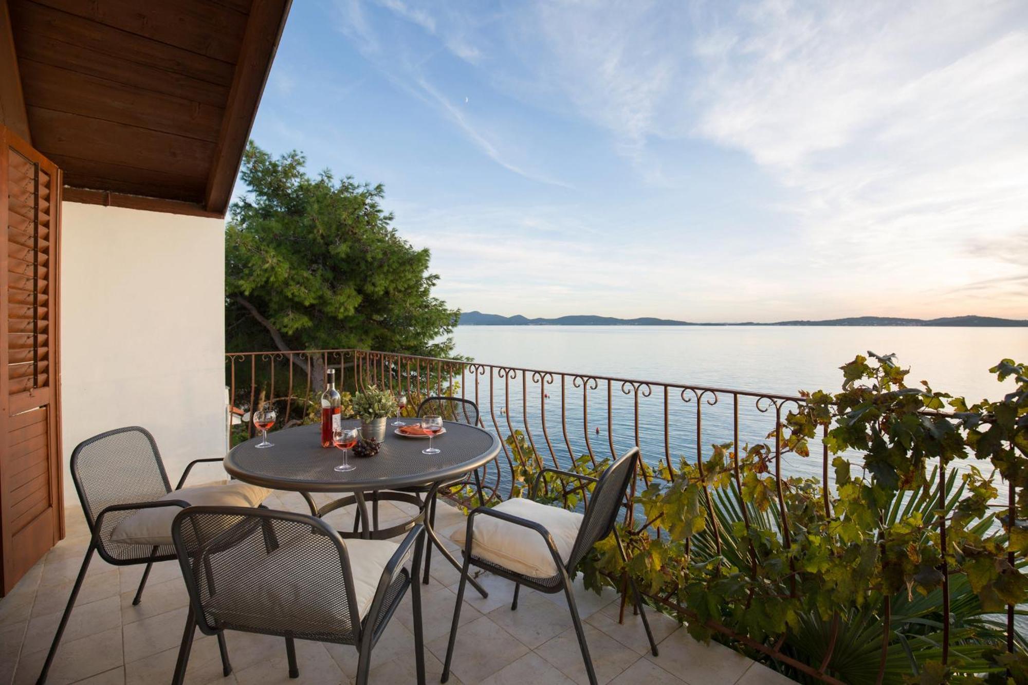 Sunset Family House In Bibinje On The Beach 外观 照片